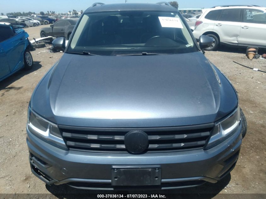 2018 VOLKSWAGEN TIGUAN SEL/SE - 3VV3B7AX7JM012447