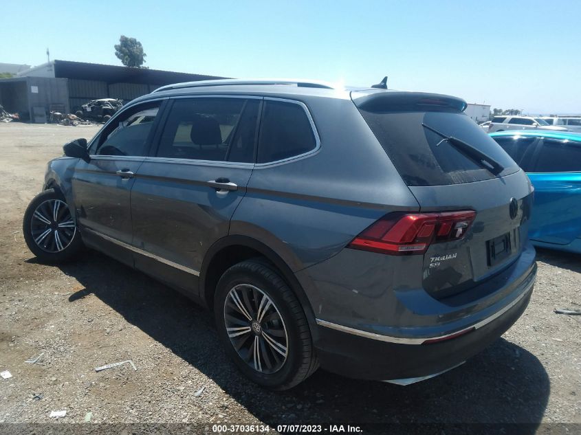 2018 VOLKSWAGEN TIGUAN SEL/SE - 3VV3B7AX7JM012447
