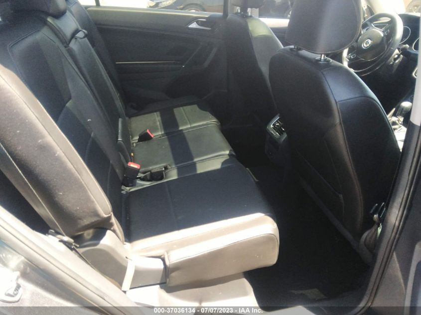 2018 VOLKSWAGEN TIGUAN SEL/SE - 3VV3B7AX7JM012447