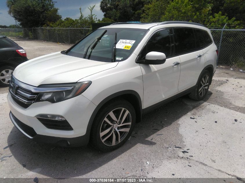 2017 HONDA PILOT TOURING - 5FNYF5H95HB002616