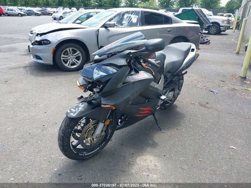 2003 HONDA VFR800 JH2RC46133M501118