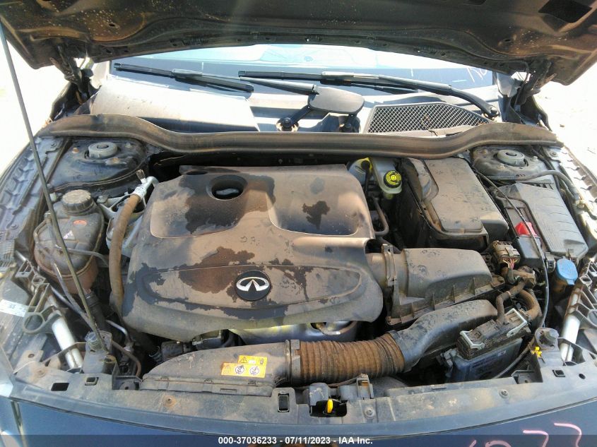 2018 INFINITI QX30 LUXURY SJKCH5CR9JA056718