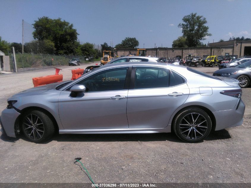 2021 TOYOTA CAMRY SE - 4T1G11AK3MU520043