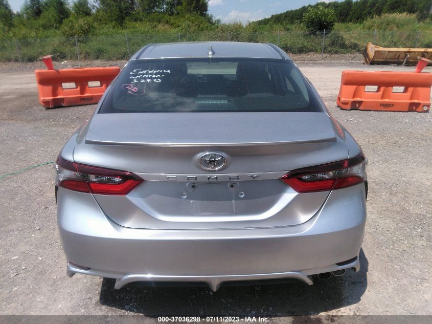 2021 TOYOTA CAMRY SE - 4T1G11AK3MU520043