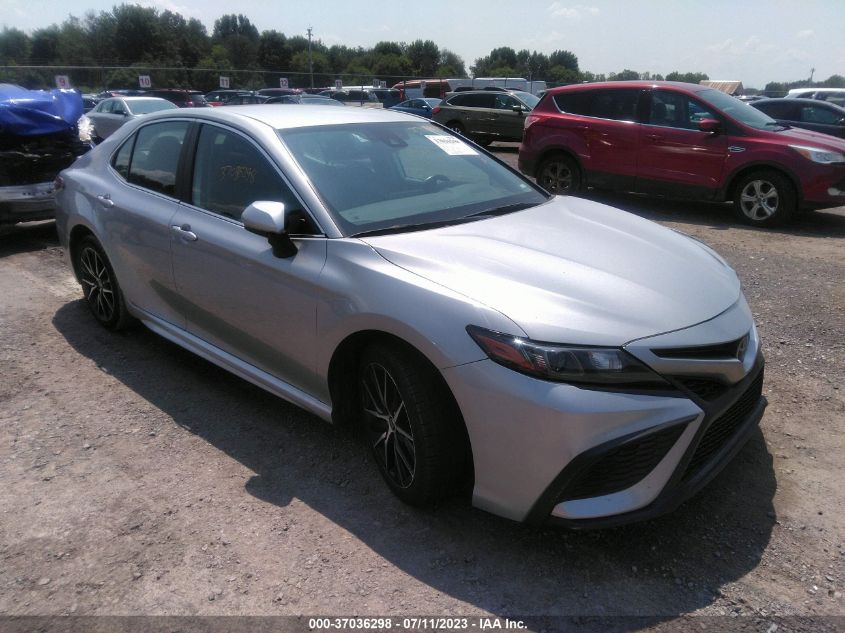 2021 TOYOTA CAMRY SE - 4T1G11AK3MU520043