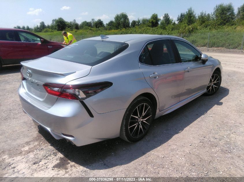 2021 TOYOTA CAMRY SE - 4T1G11AK3MU520043