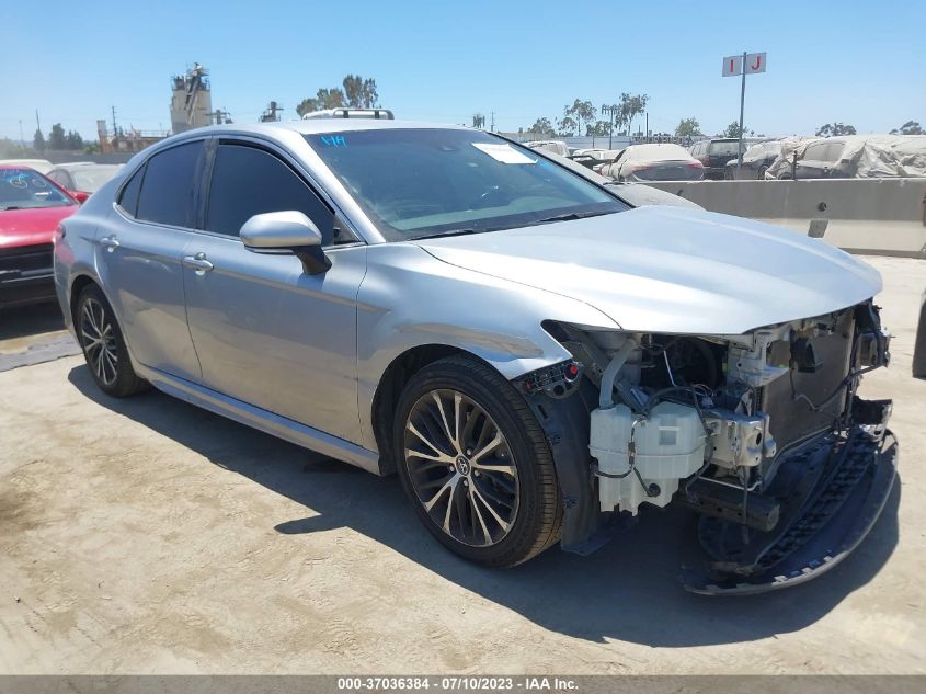 2018 TOYOTA CAMRY LE/SE/XLE/L - 4T1B11HK2JU645613