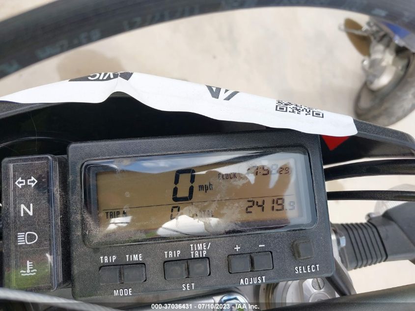 2022 SUZUKI DR-Z400 SM JS1SK44A7N7101736