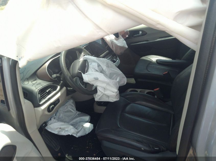 2017 CHRYSLER PACIFICA TOURING - 2C4RC1DG4HR592824