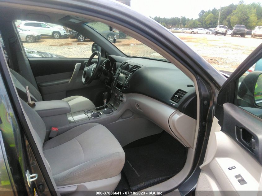 2013 TOYOTA HIGHLANDER - 5TDZA3EH1DS046251