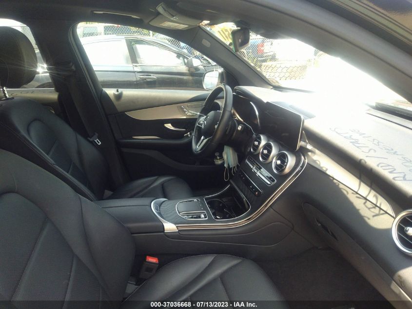 W1N0G8EB3MV295858 Mercedes-Benz GLC GLC 300 5