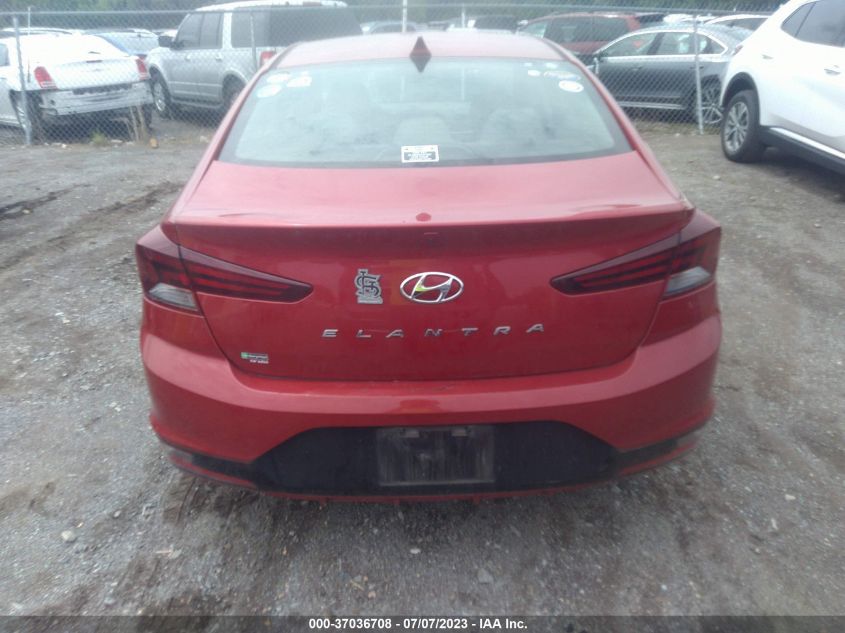 2019 HYUNDAI ELANTRA SEL - 5NPD84LF5KH406489