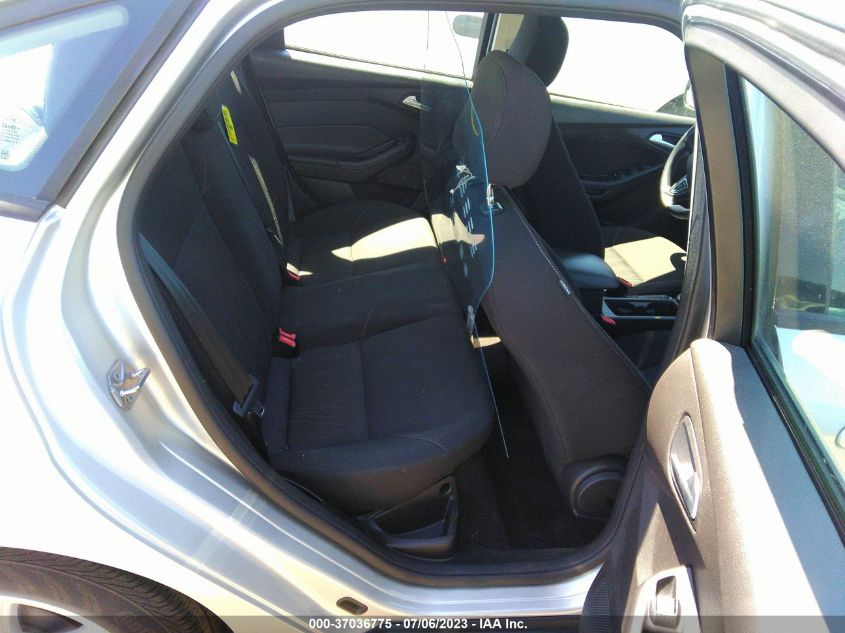 2016 FORD FOCUS SE - 1FADP3F28GL322231