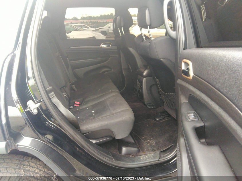 VIN 1C4RJFAG3HC856051 2017 JEEP GRAND CHEROKEE LAREDO