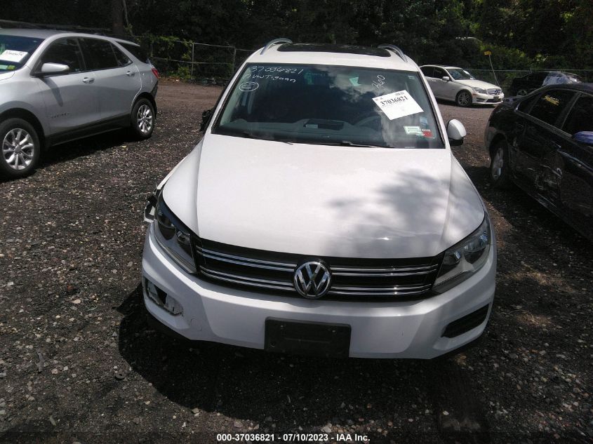2017 VOLKSWAGEN TIGUAN WOLFSBURG EDITION - WVGSV7AX1HK005542