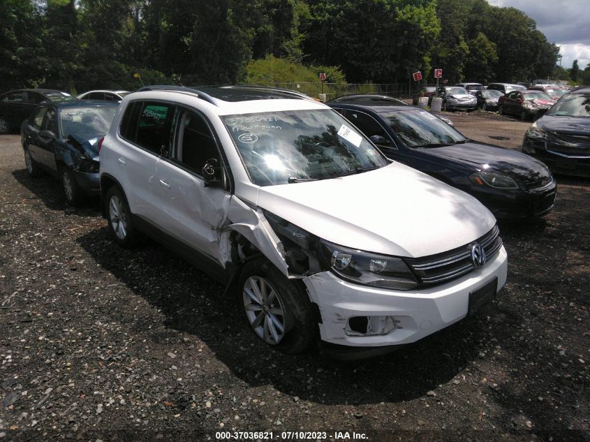 2017 VOLKSWAGEN TIGUAN WOLFSBURG EDITION - WVGSV7AX1HK005542