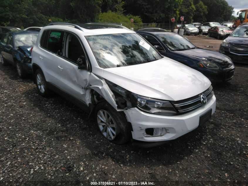 2017 VOLKSWAGEN TIGUAN WOLFSBURG EDITION - WVGSV7AX1HK005542