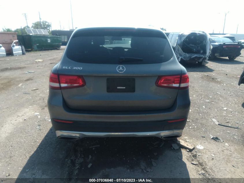 2018 MERCEDES-BENZ GLC 300 - WDC0G4JB8JV073098