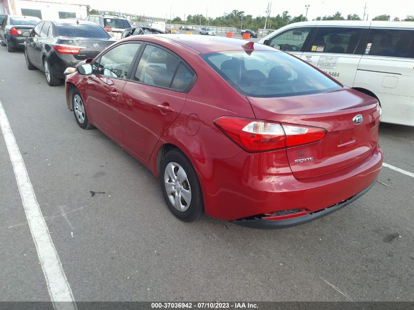 2016 KIA FORTE LX - KNAFK4A67G5495404