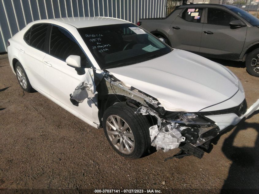 2018 TOYOTA CAMRY LE/SE/XLE/L - 4T1B11HK8JU149389