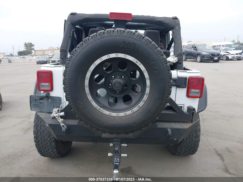 2013 JEEP WRANGLER UNLIMITED SPORT - 1C4BJWDG4DL513692
