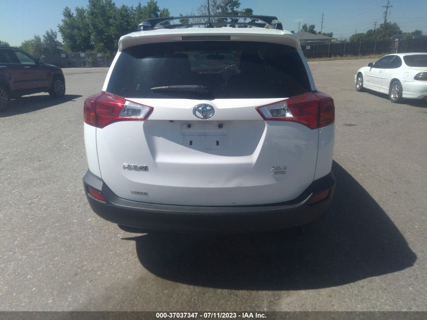2015 TOYOTA RAV4 XLE - JTMRFREV8FD171286