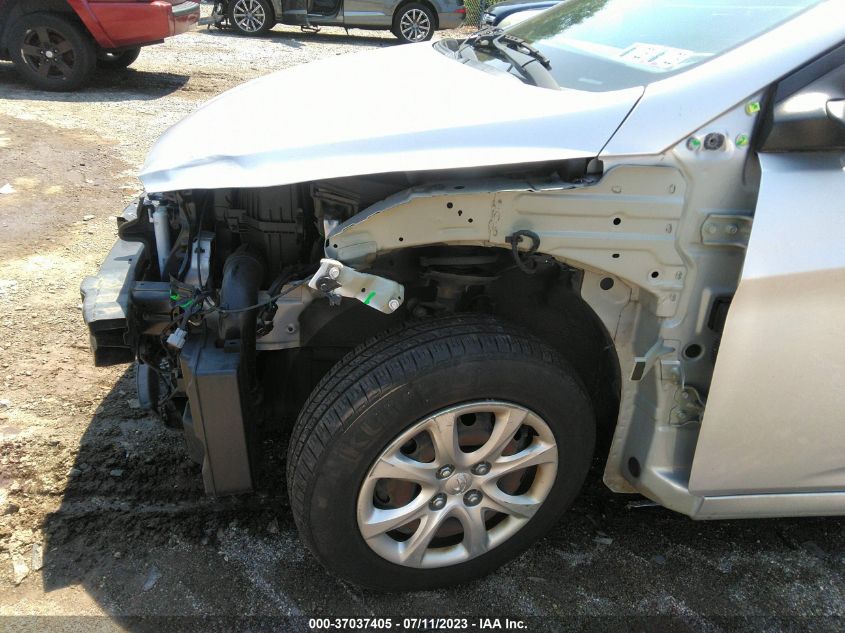 2014 HYUNDAI ACCENT GLS/GS - KMHCT5AE8EU151837