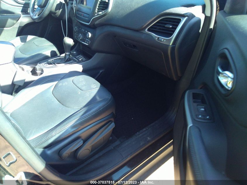 2019 JEEP CHEROKEE LATITUDE - 1C4PJMCX6KD155112