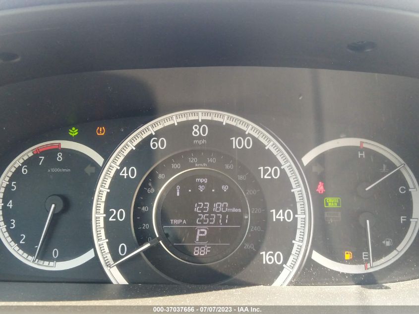 2015 HONDA ACCORD SEDAN LX - 1HGCR2F36FA182999