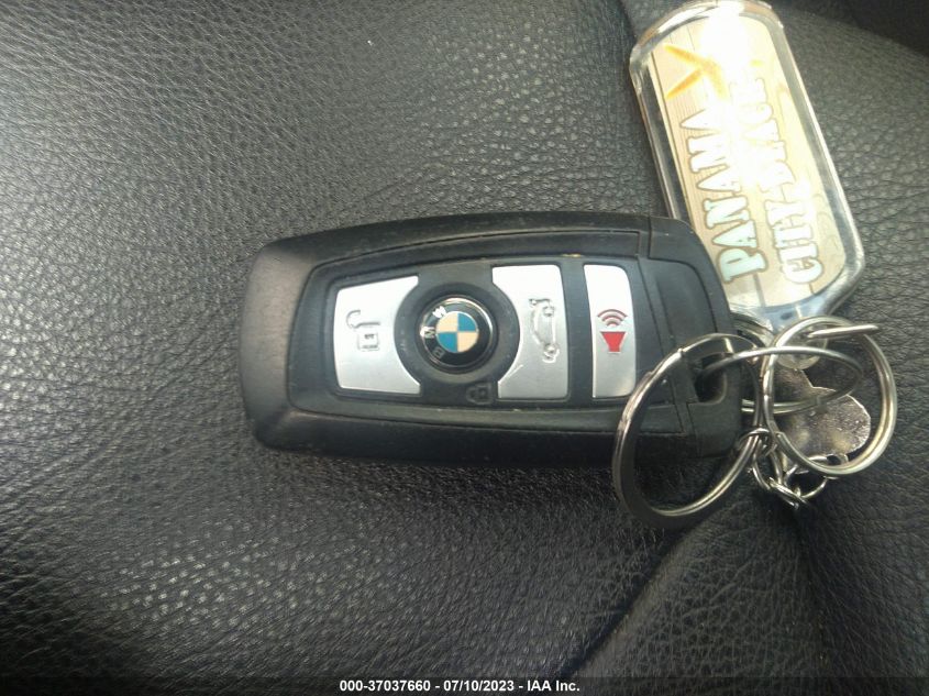 2016 BMW 320I XDRIVE WBA8E5G59GNT41328