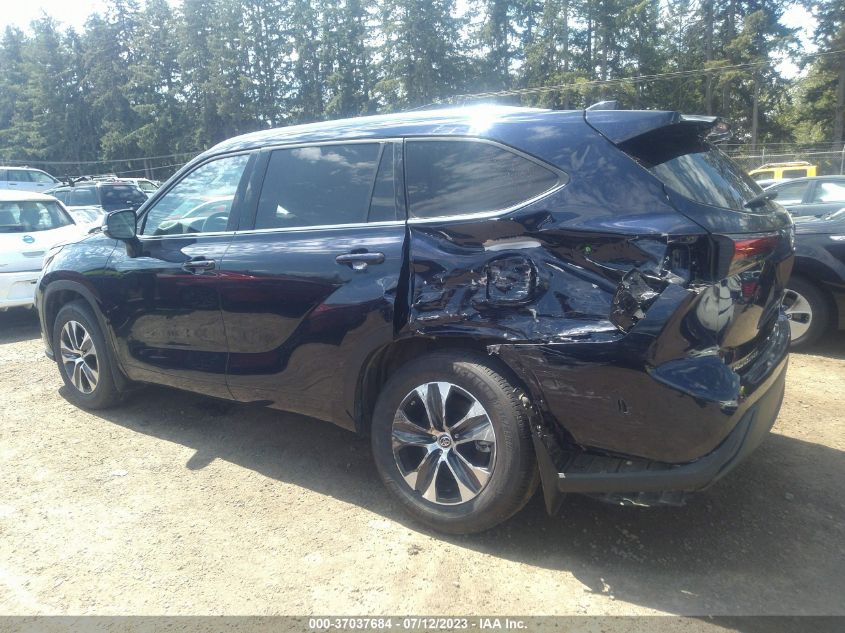 2021 TOYOTA HIGHLANDER XLE - 5TDHZRBH8MS531479