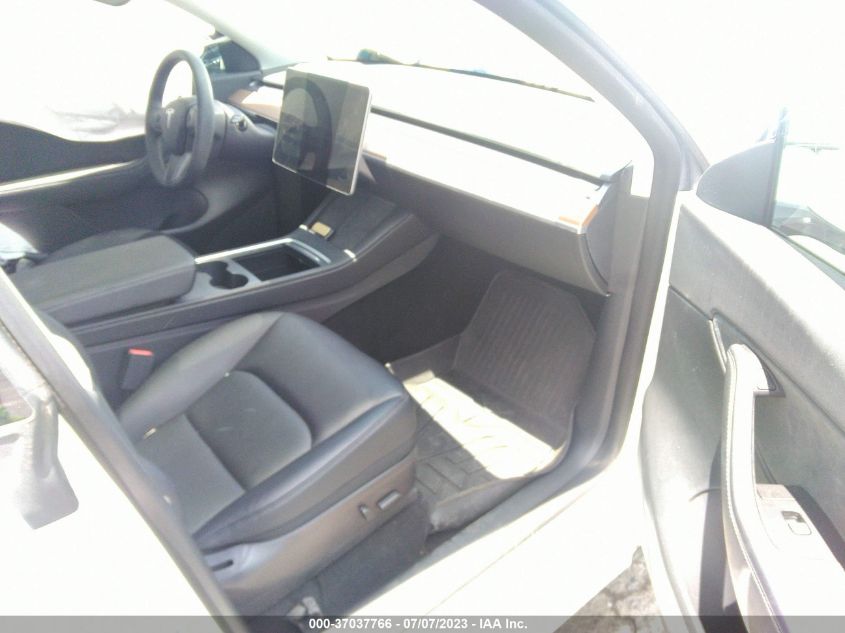 2022 TESLA MODEL Y LONG RANGE - 7SAYGDEE8NF440229