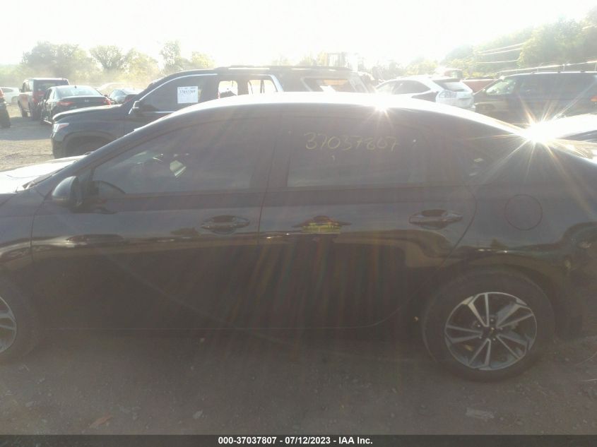 2022 KIA FORTE LXS - 3KPF24AD9NE479255