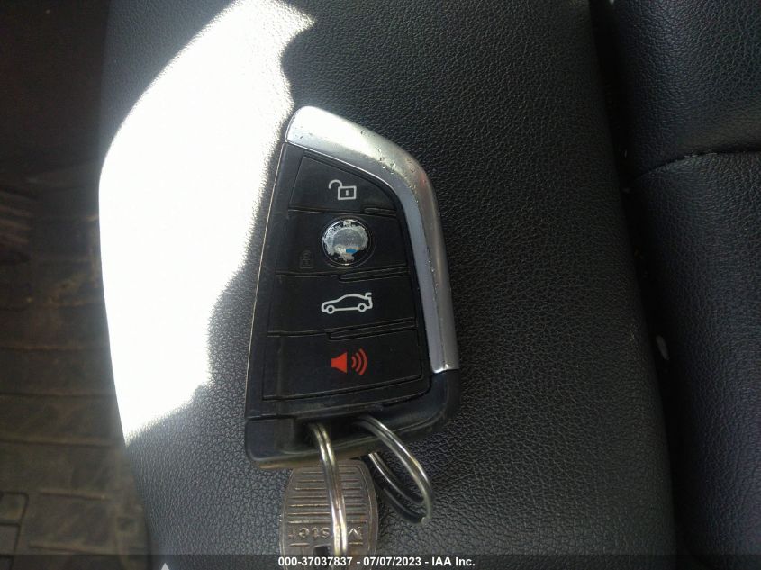 2020 BMW X3 XDRIVE30I - 5UXTY5C05L9B05892