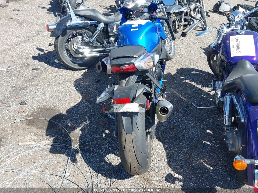 2021 SUZUKI GSX-R600 - JS1GN7FA8M7100122
