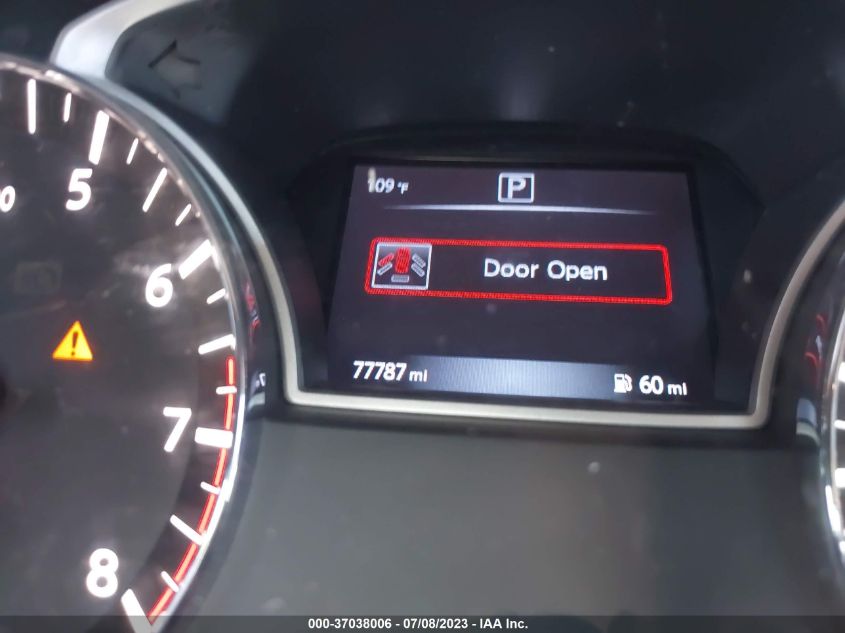 2018 NISSAN PATHFINDER SV - 5N1DR2MN1JC678941