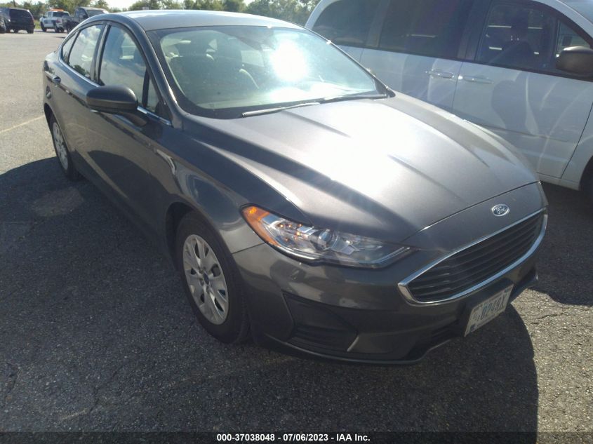 2020 FORD FUSION S - 3FA6P0G70LR196699