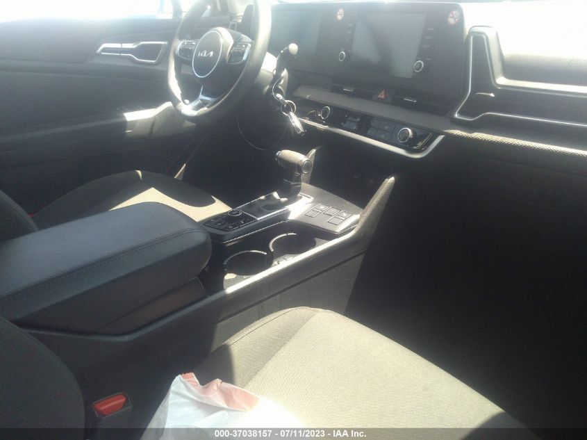 2023 KIA SPORTAGE LX - KNDPUCAF0P7039969