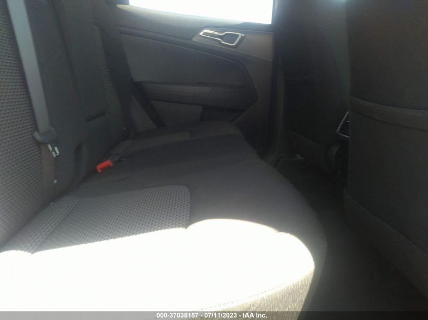 2023 KIA SPORTAGE LX - KNDPUCAF0P7039969