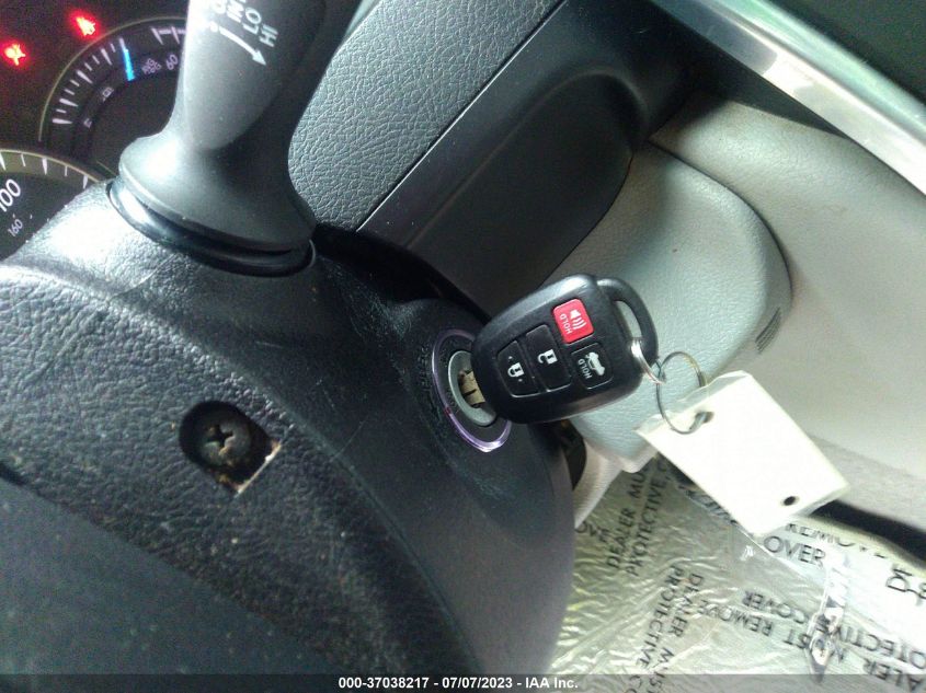 2015 TOYOTA CAMRY XLE/SE/LE/XSE - 4T1BF1FKXFU111240