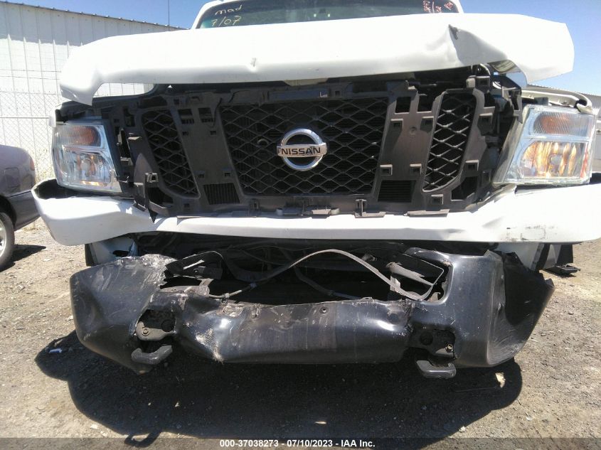 2016 NISSAN NV SV - 1N6AF0KY2GN817180