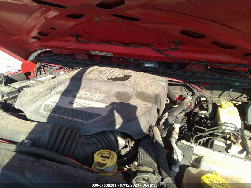 2014 JEEP WRANGLER UNLIMITED SPORT - 1C4BJWDG0EL121052