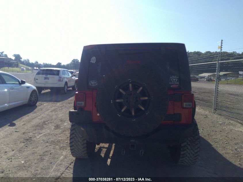 2014 JEEP WRANGLER UNLIMITED SPORT - 1C4BJWDG0EL121052