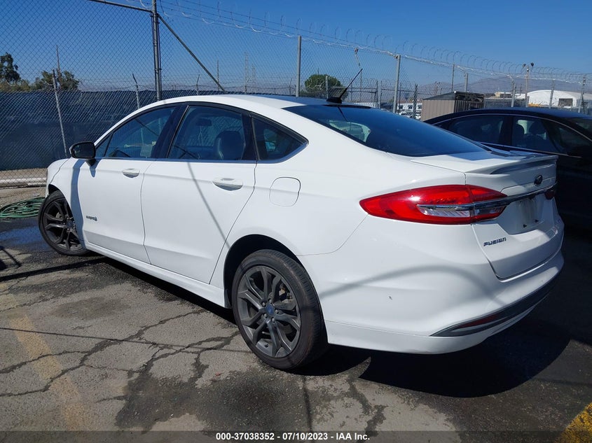 VIN 3FA6P0LU2JR269936 2018 FORD FUSION HYBRID SE
