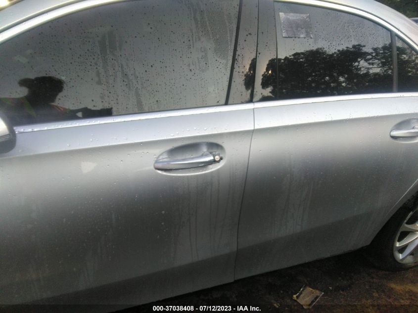 2021 MERCEDES-BENZ A-CLASS A 220 W1K3G4EB1MJ267454