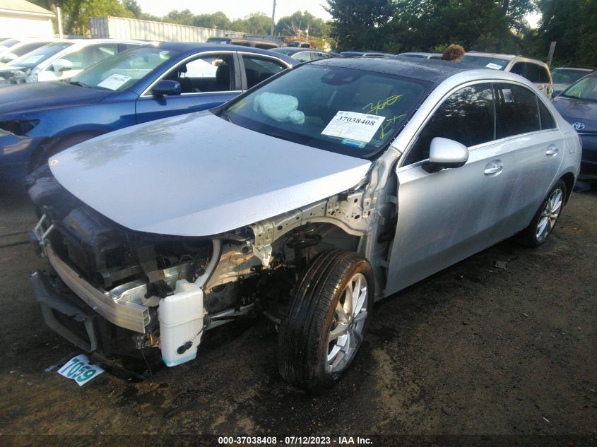 2021 MERCEDES-BENZ A-CLASS A 220 W1K3G4EB1MJ267454