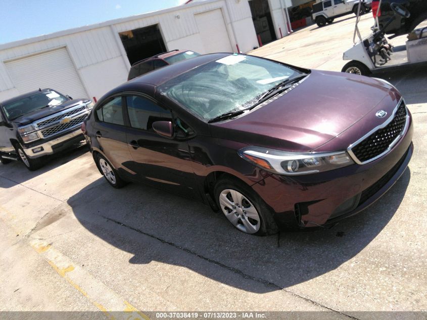 2017 KIA FORTE LX - 3KPFK4A78HE095417