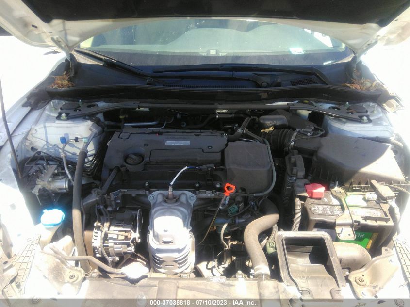 2016 HONDA ACCORD SEDAN EX - 1HGCR2F76GA084320