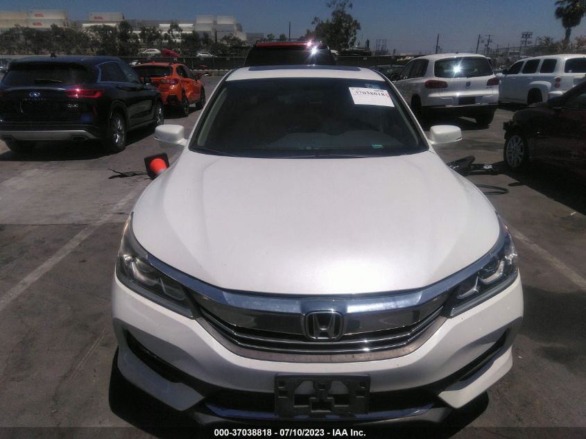 2016 HONDA ACCORD SEDAN EX - 1HGCR2F76GA084320