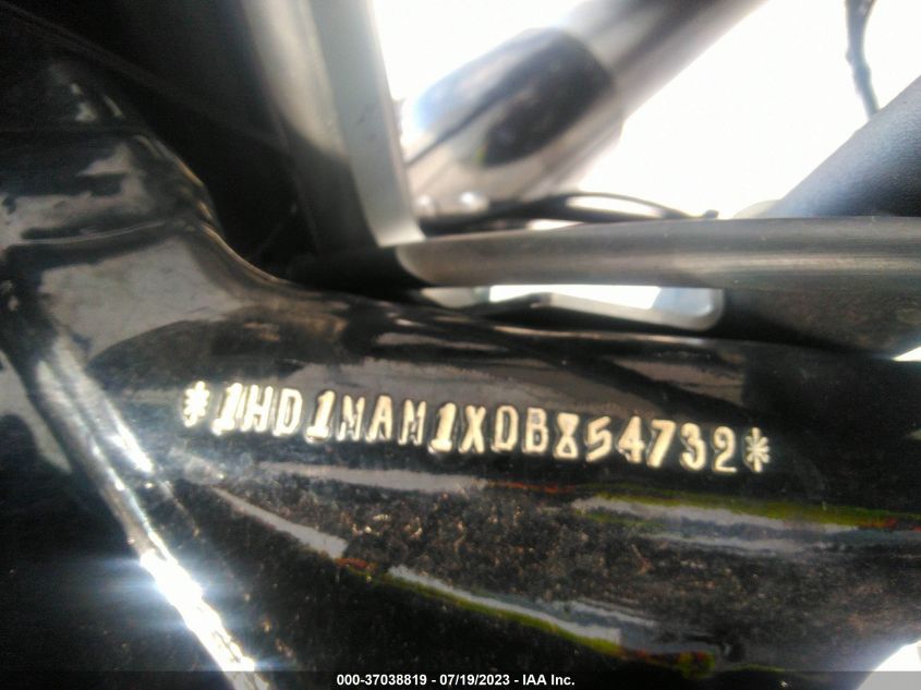 2013 HARLEY-DAVIDSON FLHTCUTG TRI GLIDE ULTRA CLASSIC - 1HD1MAM1XDB854732